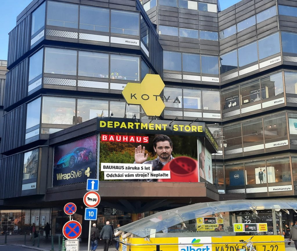 Nákup digitálních billboardů pro Bauhaus